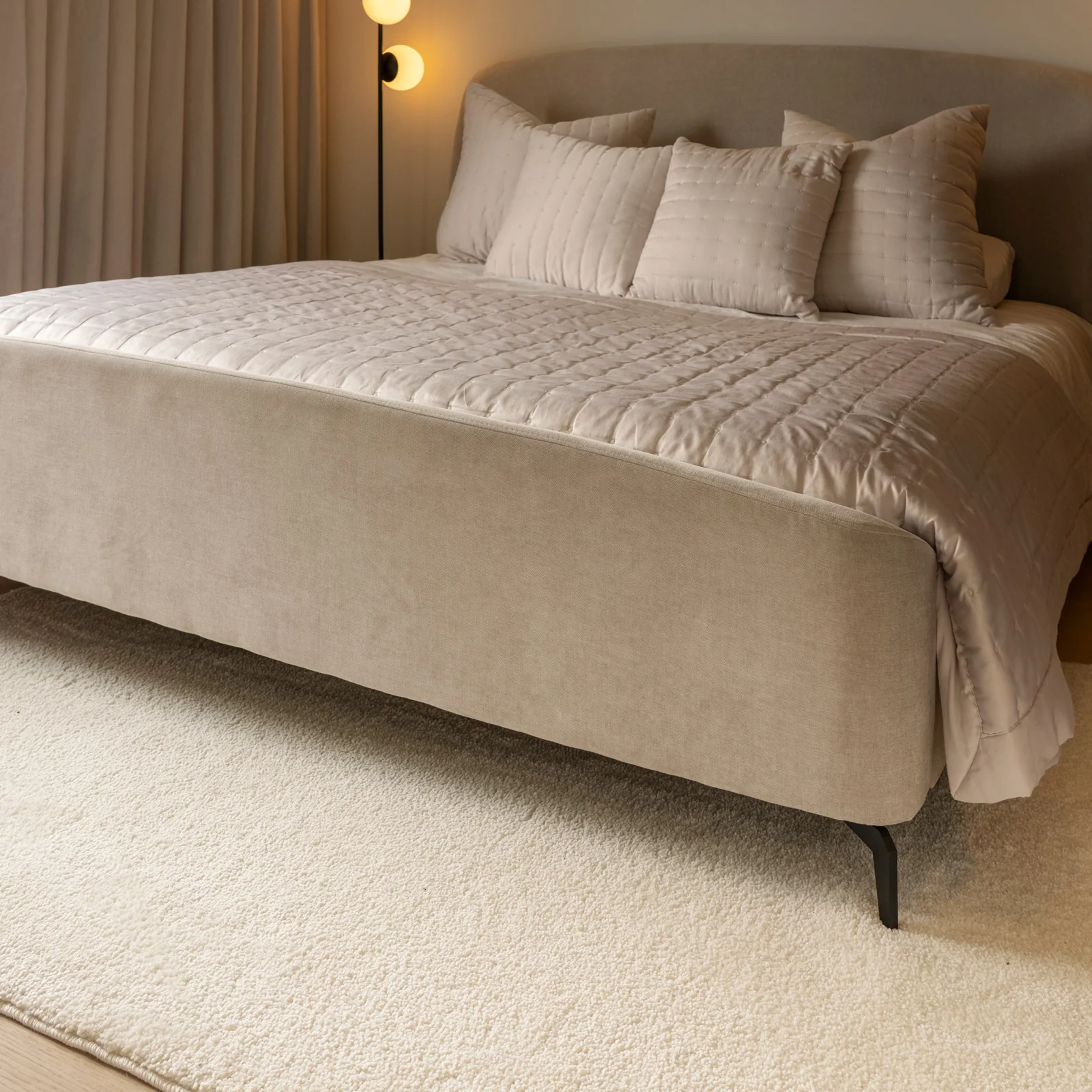 Soft Washable Light Cream Shaggy Rug - Image 3